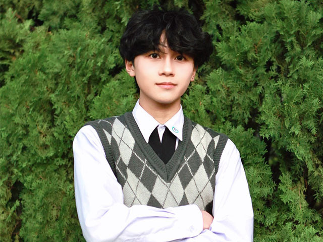 【東華榮耀】縱谷跨域書院林杰圻勇奪國際文學雙金 以詩性筆觸寫出青春光影