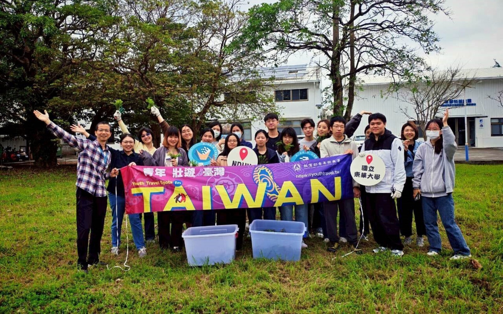 從葉片到香氣,東華大學學生親手蒸餾打造專屬精油產品