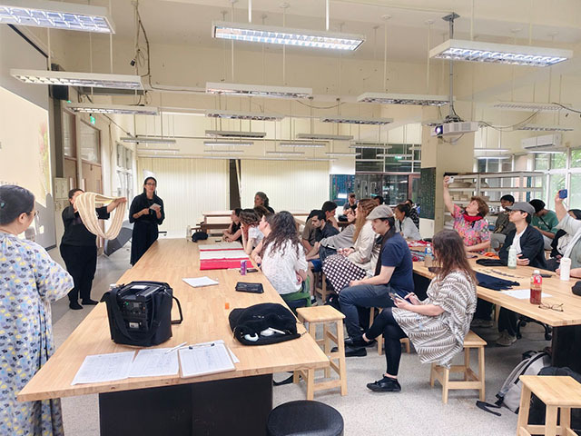 澳洲昆士蘭科技大學創意產業學生蒞臨東華大學 展開跨文化藝術交流之旅