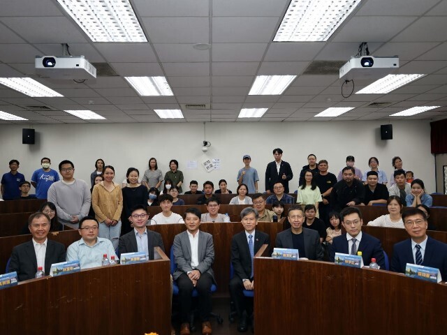 東華大學辦理「碎裂秩序下的調適策略」學術座談會圓滿落幕