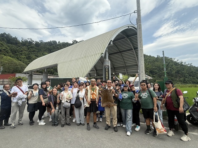 走入山林，走進文化－東華大學「山林中的耳祭」推動全民原教，體驗布農射耳祭與釀酒智慧