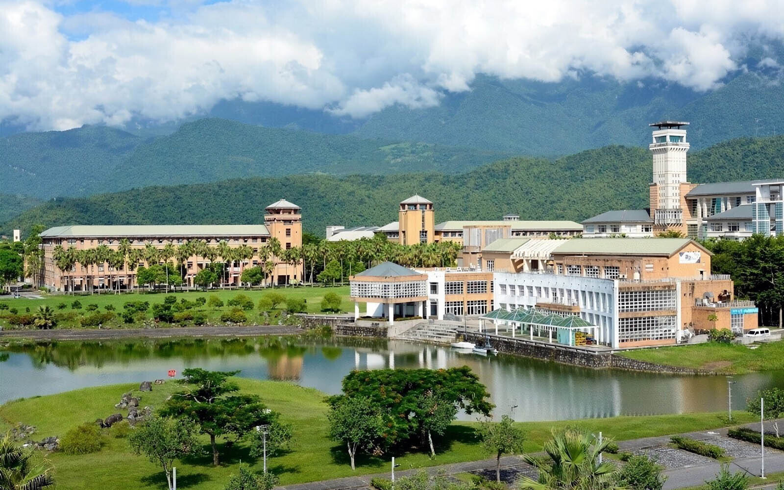 東華大學榮獲「台灣永續楷模大學」,再創永續治理新里程碑