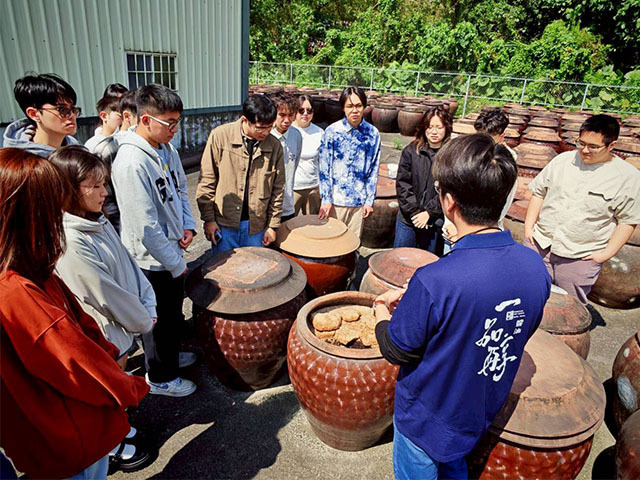 東華大學USR跨域實踐:走讀吉安醬油工藝與石材產業,激發學生在地創生思維