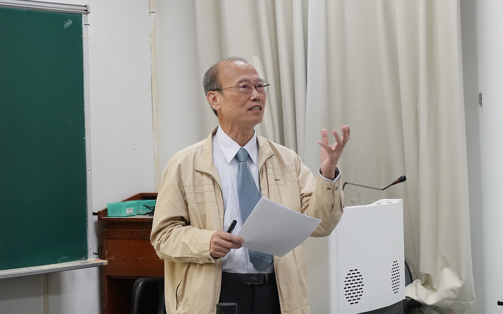 東華中文系舉辦「江松樺先生講座」—李賢中教授暢談〈墨家在先秦思想中的價值〉　重現百家爭鳴的思想風景