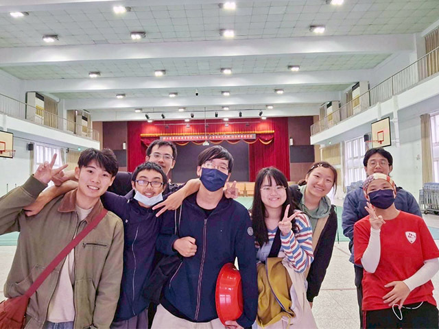 心中有愛 世界無礙